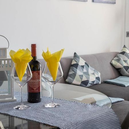 Apartment Arce Frontline Seaview Nerja Exterior foto